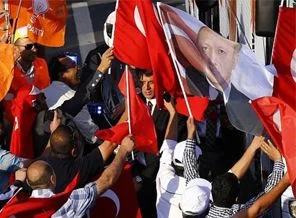 CHP'den Başbakan'a 'karşılama' sorusu: Kişi başı 100 lira mı?