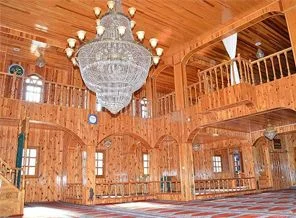 Çivisiz cami 200 yıldır hizmet veriyor