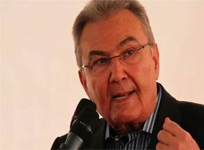 Deniz Baykal tanık olarak dinlenecek