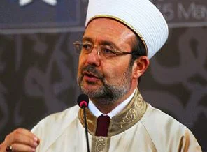 Diyanet İşleri Başkanı: Kibir düşürür, gurur aldatır