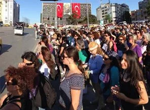 Duran kadınlar en az 3 park istedi
