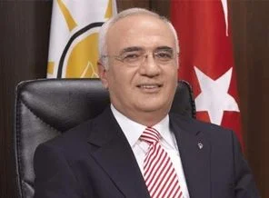Elitaş: Havalimanında atılan sloganları doğru bulmuyorum