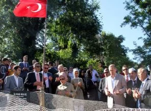 Erdoğan'dan Kılıç'ın mezarına ziyaret