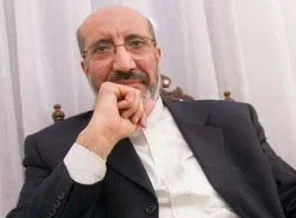 Erdoğan'ın ayağında üç pranga!