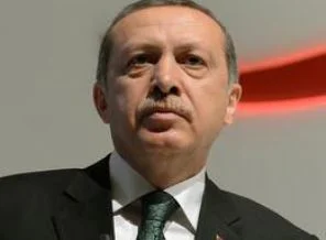 Erdoğan yüzünden tehdit edilen sanatçılar!
