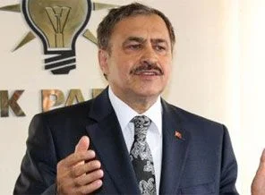 Eroğlu: Durmaya devam etsinler, biz koşuyoruz