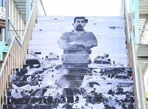 Ethem Sarısülük Ankara sokaklarında