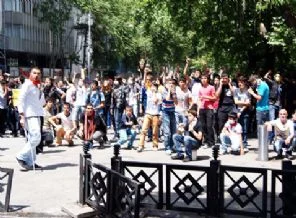 Eylemcileri kışkırtan hareket