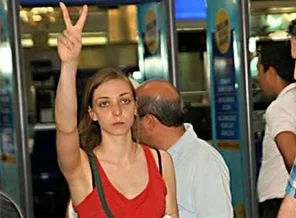 Fransız öğrenci: Savcılık suçsuz bulmasına rağmen sınır dışı edildim