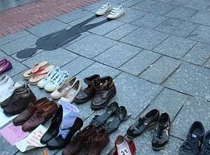 Galata Kulesi'nde duran ayakkabılar: Onlar hala bizimle