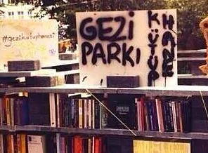 Gezi: Bir kamusal meydan hareketinin anatomisi