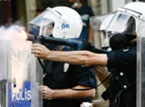 Gezi polislerinin hayatı karardı