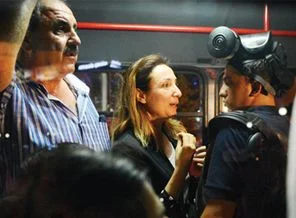 Gözaltı aracında bir milletvekili
