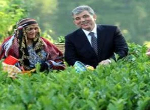 Gül'den çok özel kare