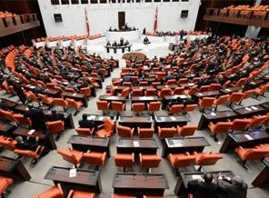 Hakaret eden vekile maaş kesintisi geliyor