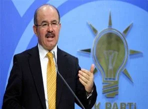 Hüseyin Çelik: Taksim'i Kızıl Meydan'a çeviren...