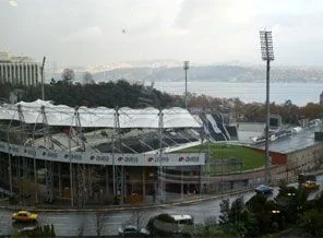 İnönü Stadı'na ilk kazma vuruldu