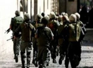 İsrail 8 Filistinliyi gözaltına aldı