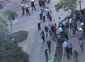 İzmir Valisi: Eli sopalı polis olmaz