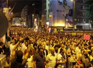Kadıköy, Ethem Sarısülük için sokaklara aktı