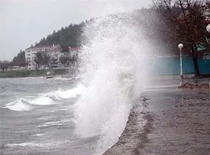 Kardeniz'de fırtına uyarısı