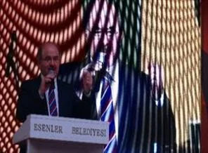 Karneyi alana, festival hediye