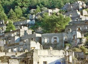 Kayaköy'de endişeli bekleyiş