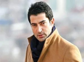 Kenan İmirzalıoğlu pankart hakkında konuştu