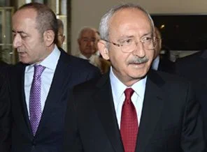 Kılıçdaroğlu sabah 03:40'ta Gül'e seslendi: Liderleri topla!