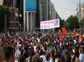 Kızılay'da 'Gezi' protestoları sürüyor
