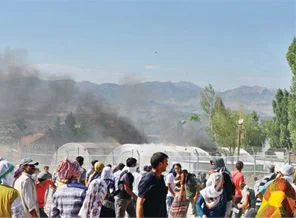 Lice'de ateş havaya mı halka mı açıldı?