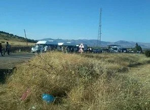 Lice'de karakol yapımını protesto edenlere müdahale