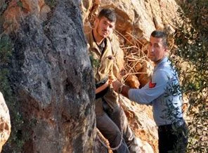 Mantar sevdası başlarına iş açtı