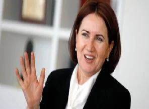Meclis'te MHP'li Akşener'i çıldırttılar
