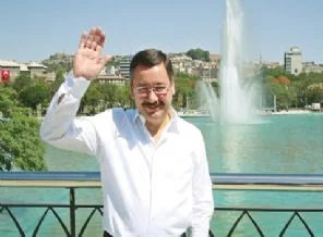 Melih Gökçek Twitter'dan istifa etti!