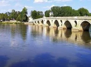 Meriç Nehri suyunu çekti