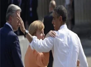 Obama bu hallere mi düşecekti