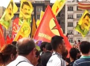 Öcalan bayrağı Gezi Parkı'nı ikiye böldü!