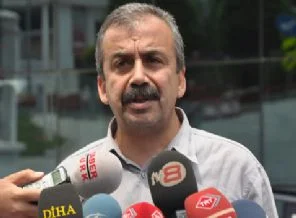 Öcalan: Bir daha heyete müdahale edilirse süreci gözden geçiririm
