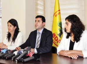 Öcalan'la görüşmeler 15 günde bir olsun