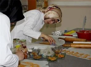 Olmaz demeyin oluyor: Tarhanadan cips ürettiler