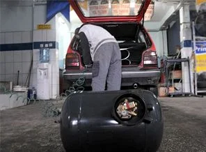 Otomobiller tam 'gaz'