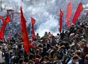 'Para verip çalıştığı ajanslar AK Parti'yi arkadan vurdu'