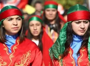 Pir Sultan Abdal Kültür Derneği'nin Kadıköy mitingi başladı