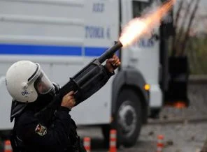 Polis kurşunuyla yaralandı yalanı patladı