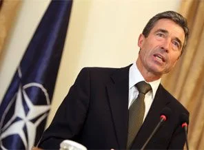 Rasmussen: Kimyasal silah kullanımı uluslararası hukukun ihlali