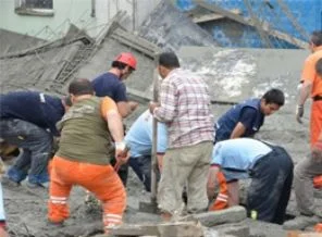 Samsun'da inşaat çöktü: 2 ölü