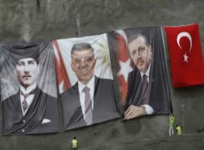 'Seçim kazanmak, çoğulcu demokrasinin işareti değildir'
