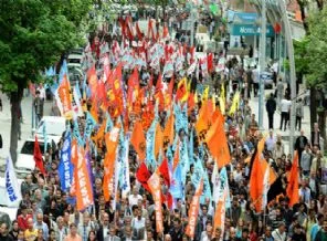 Sendikaların düştüğü hale bakın