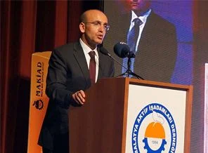 Şimşek: Her 100 liralık verginin 84 lirası hizmete gitmiştir